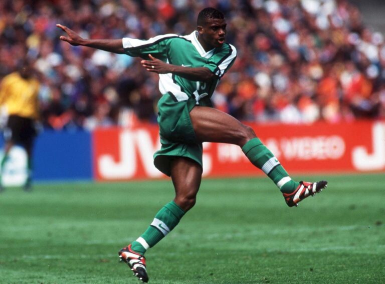 EXPOSED: Sunday Oliseh Recalls the Frustration of Playing With Jay-Jay Okocha and Taribo West’s Anger Over His Dribbles