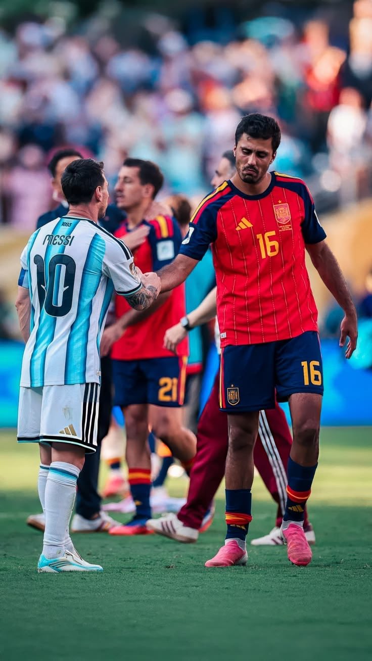Rodri Reveals Why He Chose Barcelona Over Real Madrid After Messi’s Emotional Request